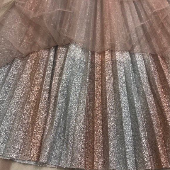 Pleated skirt - Picture 8 of 9